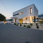 Villa Alba - Countryside Hideway Between Mostar &
