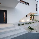 Villa Alba - Countryside Hideway Between Mostar &