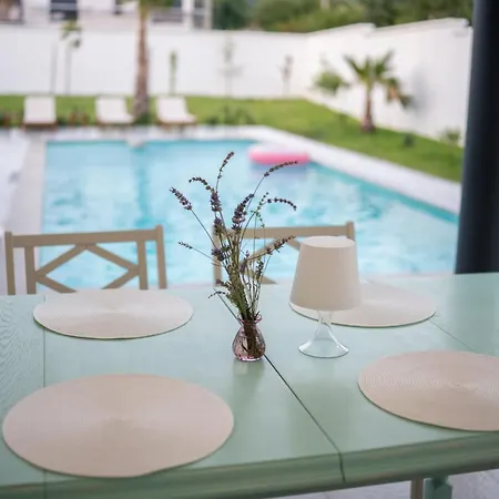Villa Alba - Countryside Hideway Between Mostar &